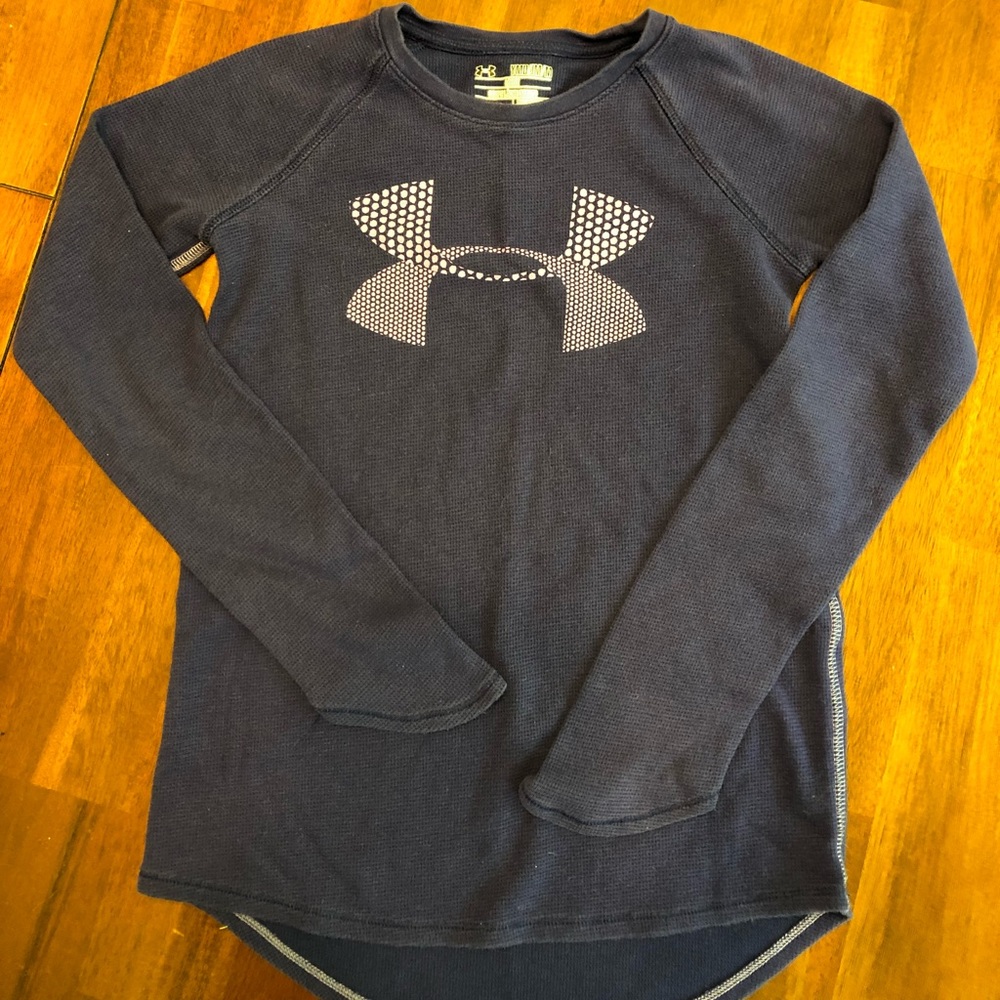 Girls Under Armour long sleeve shirt